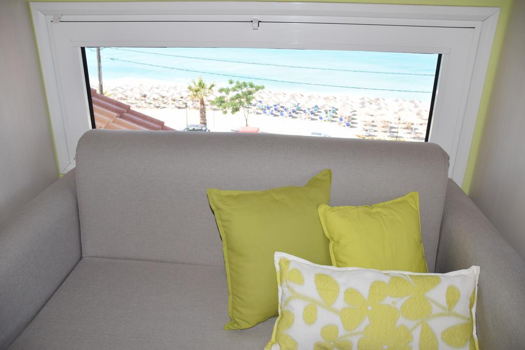 Whitesands Beach Resort Paralia Vrachou Quarto foto